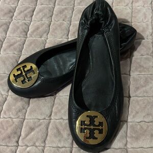 Tory Burch Black Leather Ballet Flats with Gold Logo Medallion
